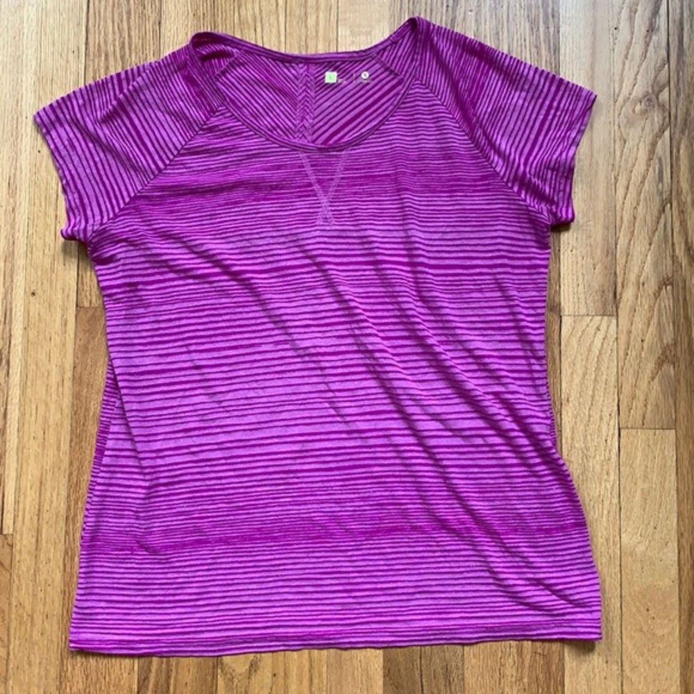 Xersion Purple Striped Short Sleeve T shirt